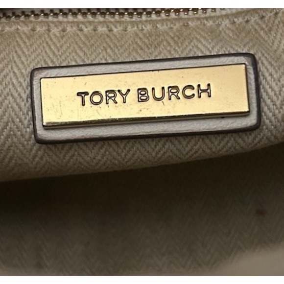 Tory Burch Kira Chevron Quilted Camera Bag Ivory Leather Gold - Picture 6 of 8